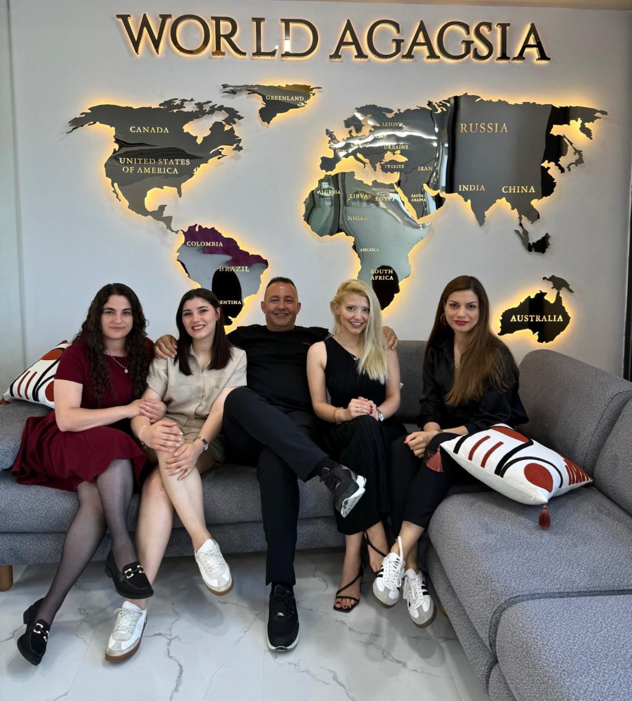 WhatsApp Image 2025-05-23 at 23.08.06